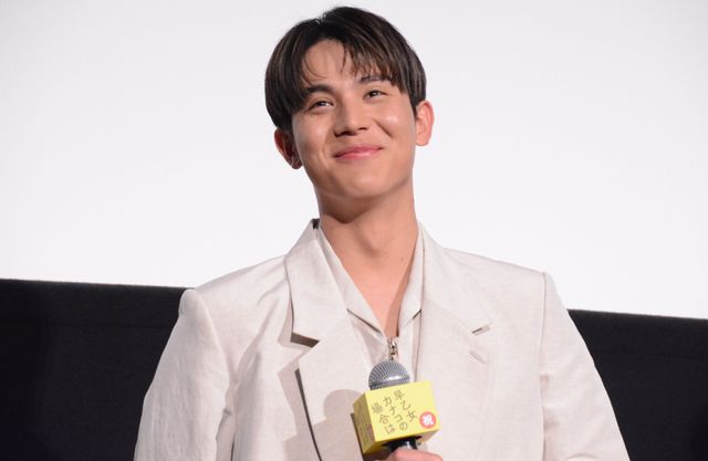 橋本愛＆中川大志ら登壇！『早乙女カナコの場合は』公開記念舞台あいさつ（8枚目）