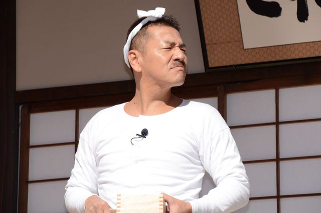 パパ・上田晋也、ママ・松下奈緒、バカボン・オカリナ！写真ギャラリー（3枚目）