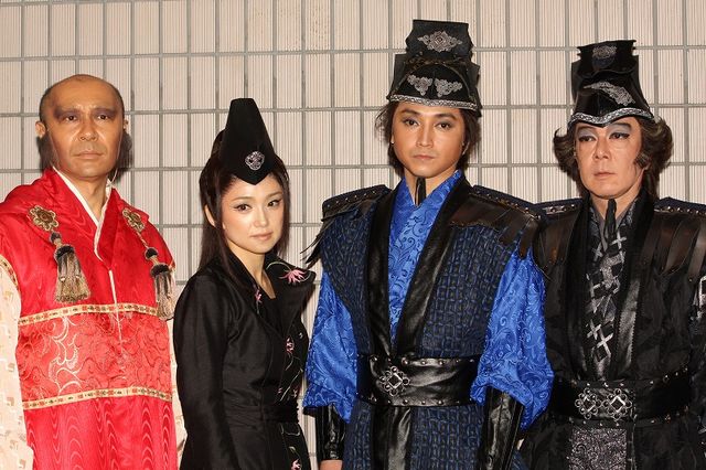 劇団新感線 いのうえ歌舞伎「シレンとラギ」囲み取材写真ギャラリー（3枚目）