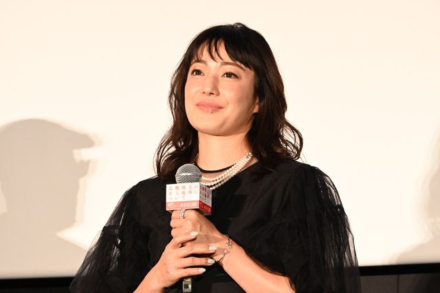 菅野美穂＆赤楚衛二W主演『近畿地方のある場所について』初日舞台あいさつ（3枚目）