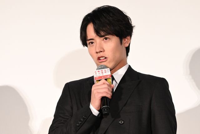 菅野美穂＆赤楚衛二W主演『近畿地方のある場所について』初日舞台あいさつ（5枚目）