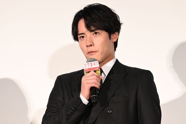 菅野美穂＆赤楚衛二W主演『近畿地方のある場所について』初日舞台あいさつ（6枚目）