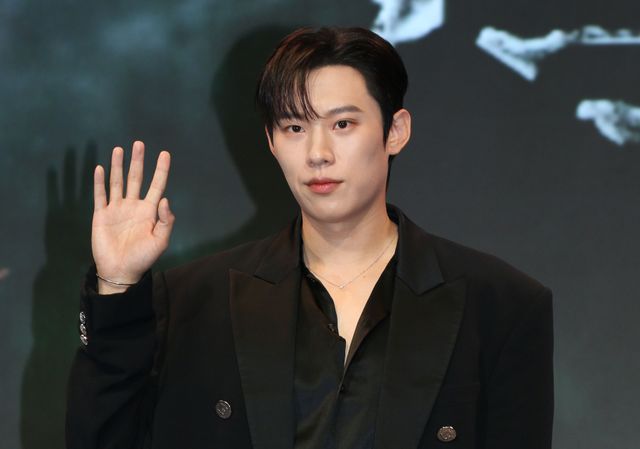 「地獄が呼んでいる」シーズン2 制作発表会の様子（12枚目）