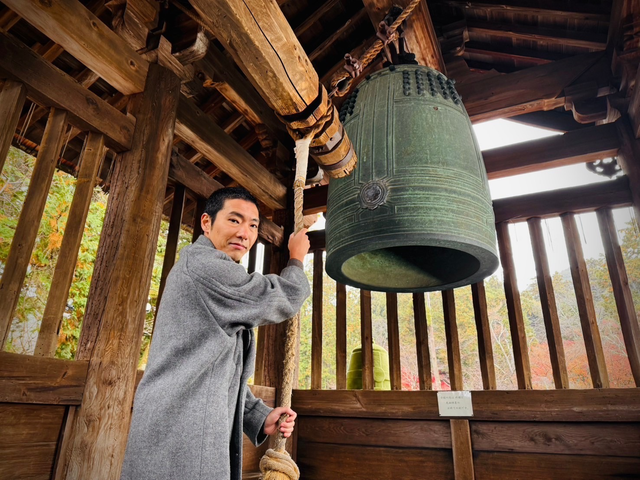 柄本佑、藤原道長ゆかりの地へ…「道長さんぽ」ロケで三井寺初訪問（3枚目）