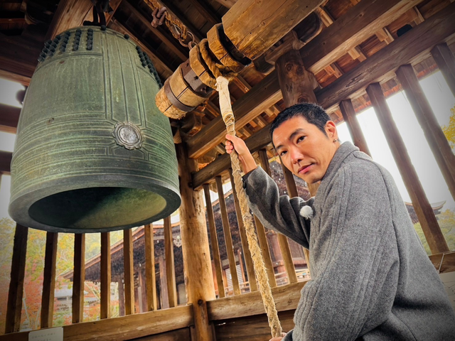 柄本佑、藤原道長ゆかりの地へ…「道長さんぽ」ロケで三井寺初訪問（4枚目）