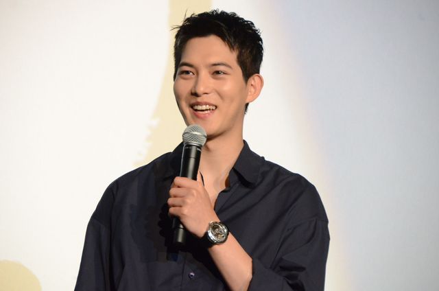 CNBLUEのイ・ジョンヒョン登壇！『生きる街』舞台あいさつ（6枚目）