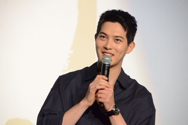 CNBLUEのイ・ジョンヒョン登壇！『生きる街』舞台あいさつ（8枚目）