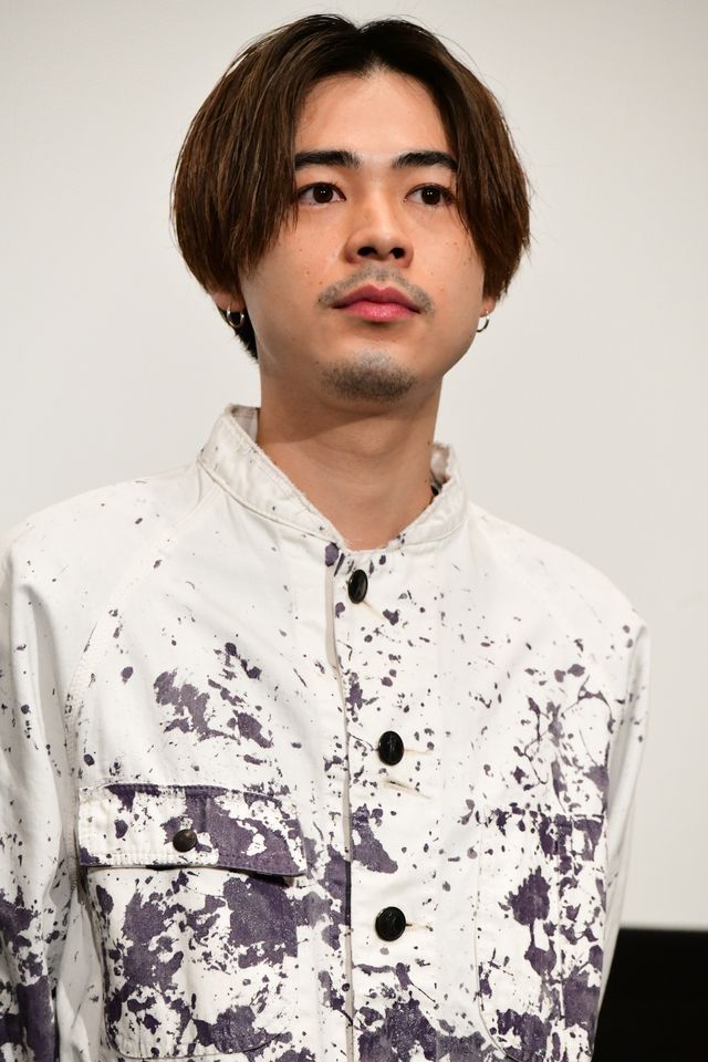 門脇麦＆成田凌ら皆でセルフィー！『チワワちゃん』公開記念舞台あいさつ（7枚目）