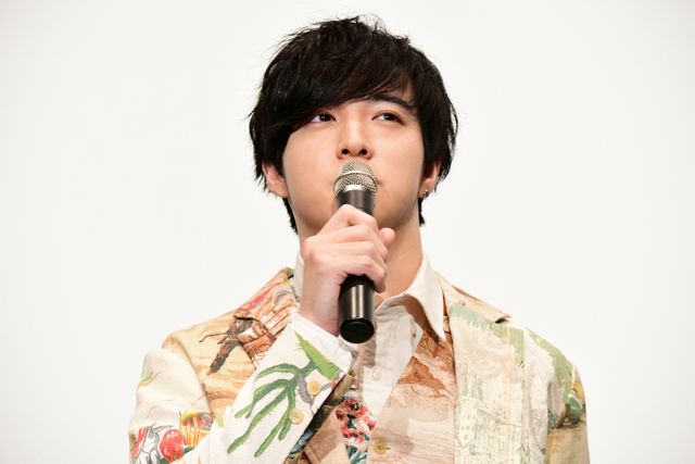 門脇麦＆成田凌ら皆でセルフィー！『チワワちゃん』公開記念舞台あいさつ（14枚目）