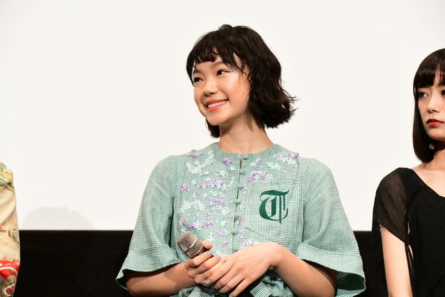 門脇麦＆成田凌ら皆でセルフィー！『チワワちゃん』公開記念舞台あいさつ（41枚目）