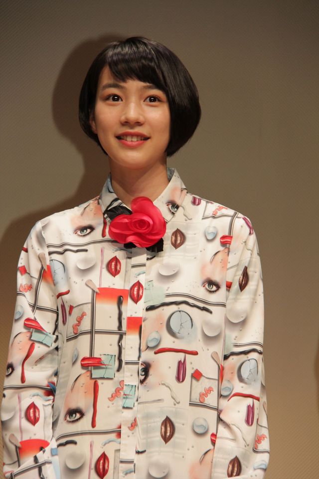 ド派手ワンピで、のん登場！『この世界の片隅に』ライブ付きプレミア試写会 ギャラリー（15枚目）