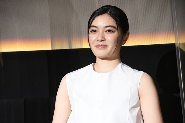 注目女優・吉田美月喜、常盤貴子とW主演映画『あつい胸さわぎ』公開記念舞台あいさつに登壇（4枚目）