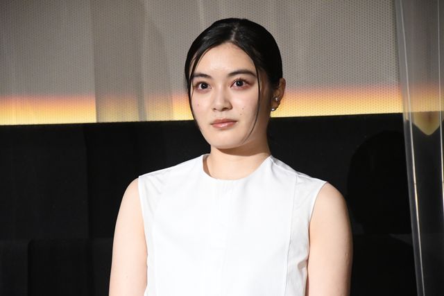 注目女優・吉田美月喜、常盤貴子とW主演映画『あつい胸さわぎ』公開記念舞台あいさつに登壇（6枚目）