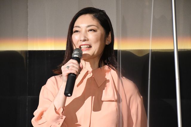 注目女優・吉田美月喜、常盤貴子とW主演映画『あつい胸さわぎ』公開記念舞台あいさつに登壇（10枚目）