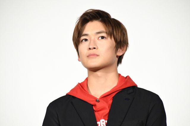 高橋文哉＆奥野壮ら書き初めで飛躍を誓う！『仮面ライダー　令和　ザ・ファースト・ジェネレーション』大ヒット御礼舞台あいさつ：フォトギャラリー