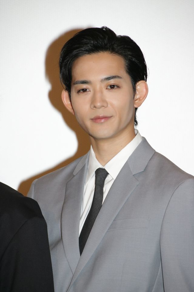 堤真一＆柳楽優弥『泣くな赤鬼』公開御礼舞台あいさつ（5枚目）