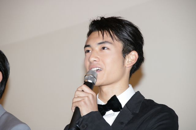 堤真一＆柳楽優弥『泣くな赤鬼』公開御礼舞台あいさつ（8枚目）