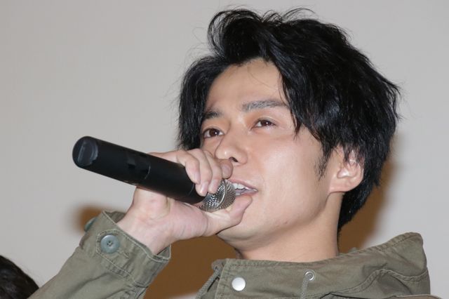 武田航平、高田夏帆の告白にニヤニヤ…『ビルド NEW WORLD 仮面ライダーグリス』完成披露舞台あいさつ：フォトギャラリー