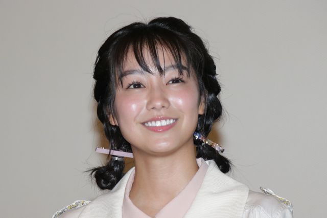 武田航平、高田夏帆の告白にニヤニヤ…『ビルド NEW WORLD 仮面ライダーグリス』完成披露舞台あいさつ（2枚目）