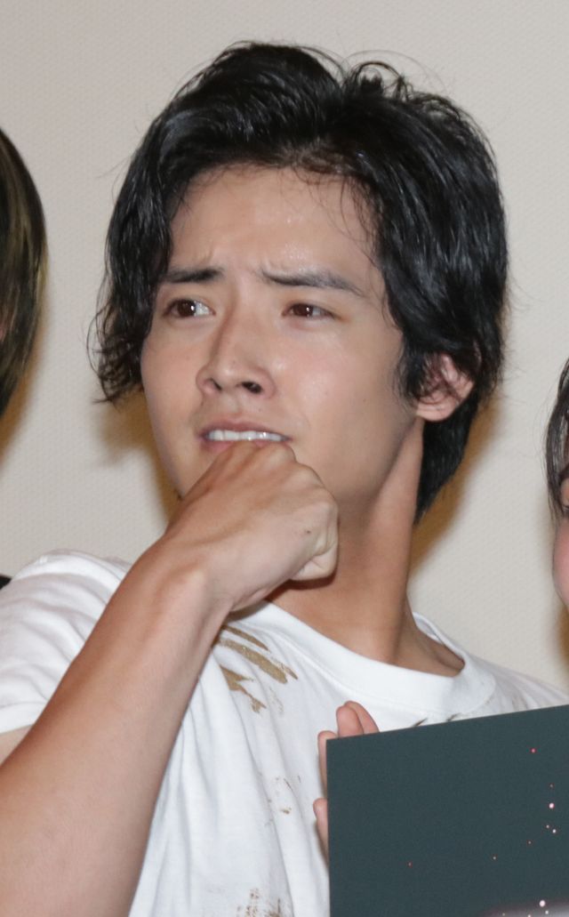 武田航平、高田夏帆の告白にニヤニヤ…『ビルド NEW WORLD 仮面ライダーグリス』完成披露舞台あいさつ（11枚目）