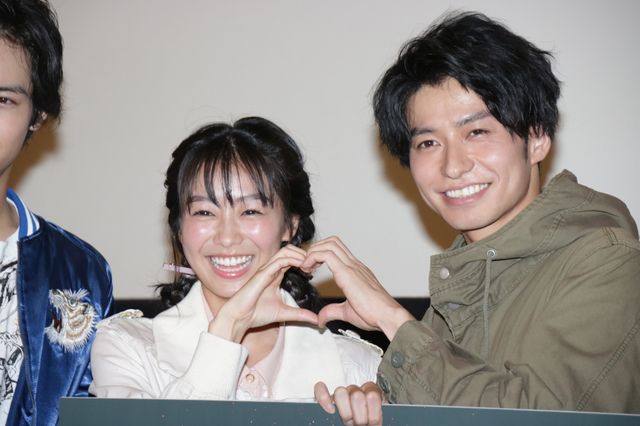 武田航平、高田夏帆の告白にニヤニヤ…『ビルド NEW WORLD 仮面ライダーグリス』完成披露舞台あいさつ（15枚目）