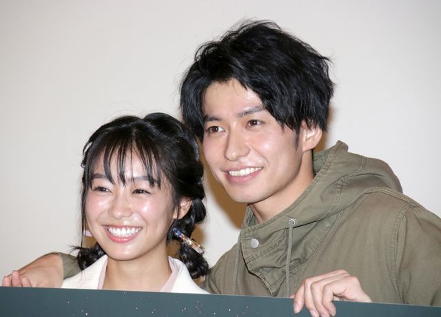 武田航平、高田夏帆の告白にニヤニヤ…『ビルド NEW WORLD 仮面ライダーグリス』完成披露舞台あいさつ（18枚目）