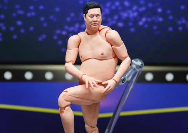 安心してください、はいてますよ！「S.H.Figuarts とにかく明るい安村」（2枚目）