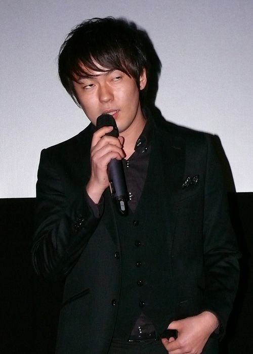 ウーマン村本のクズキャラ全開！映画『セブンデイズ リポート』特別先行上映会舞台あいさつフォトギャラリー（4枚目）