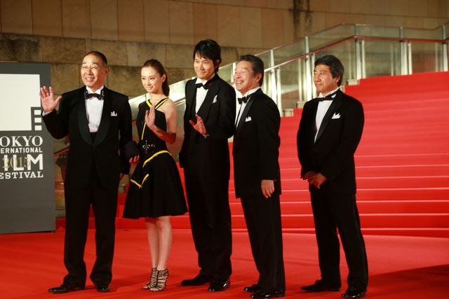 北川景子、肩出しドレスで松ケンとレッドカーペット！フォトギャラリー3（60枚目）