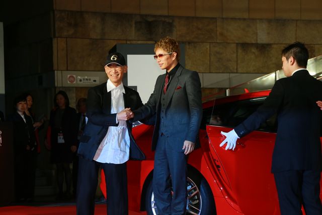 北川景子、肩出しドレスで松ケンとレッドカーペット！フォトギャラリー3（77枚目）