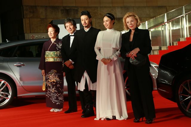 北川景子、肩出しドレスで松ケンとレッドカーペット！フォトギャラリー3（85枚目）