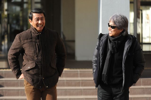 浜田省吾、甲子園のグラウンドを初めて踏む！フォトギャラリー（2枚目）