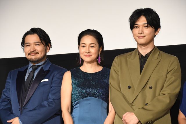 吉沢亮の全身カットも！映画『ぼくが生きてる、ふたつの世界』公開記念舞台あいさつ（3枚目）