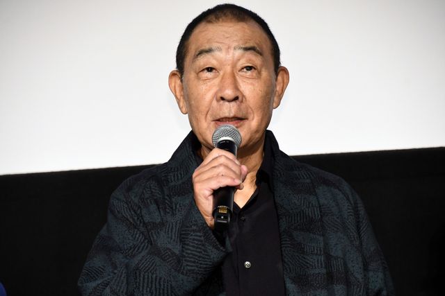 吉沢亮の全身カットも！映画『ぼくが生きてる、ふたつの世界』公開記念舞台あいさつ（10枚目）