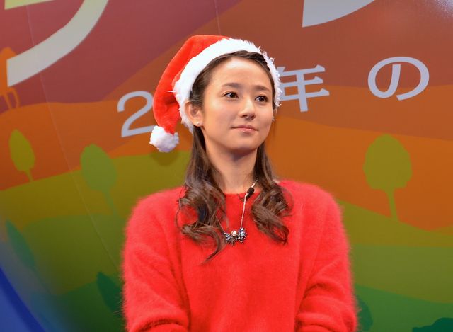 笑福亭鶴瓶、木村文乃からのバースデーケーキに大喜び！　家族に無視されてもこの笑顔！　画像ギャラリー（8枚目）