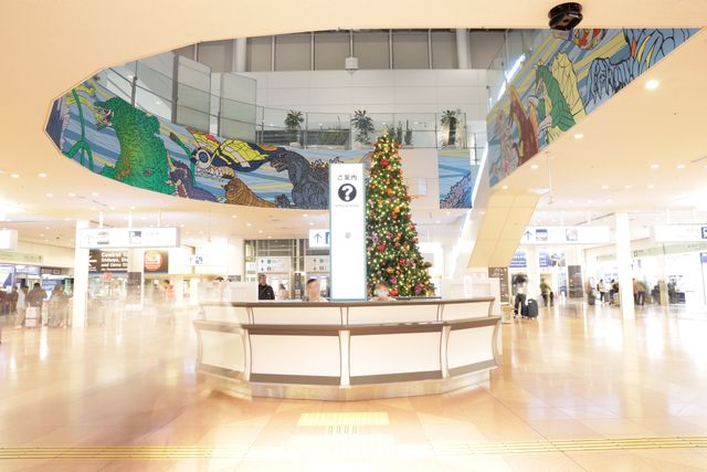 全長約40メートル！羽田空港に世界最大の巨大ゴジラモニュメント完成（4枚目）