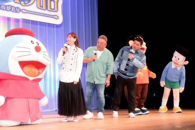 鈴鹿央士、のび太と筋トレ希望！藤本美貴、サンドウィッチマンと『映画ドラえもん　のび太の絵世界物語』完成披露（16枚目）