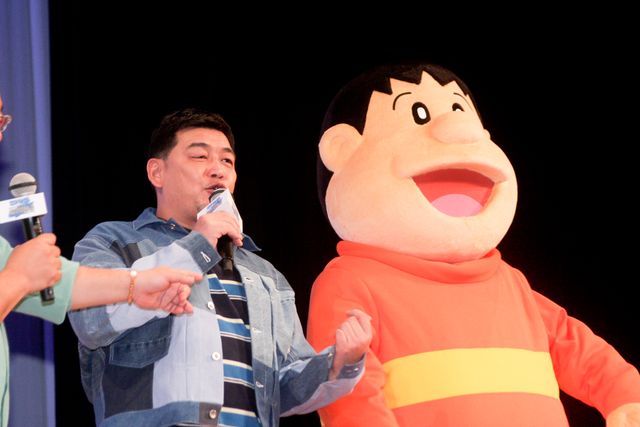 鈴鹿央士、のび太と筋トレ希望！藤本美貴、サンドウィッチマンと『映画ドラえもん　のび太の絵世界物語』完成披露（18枚目）