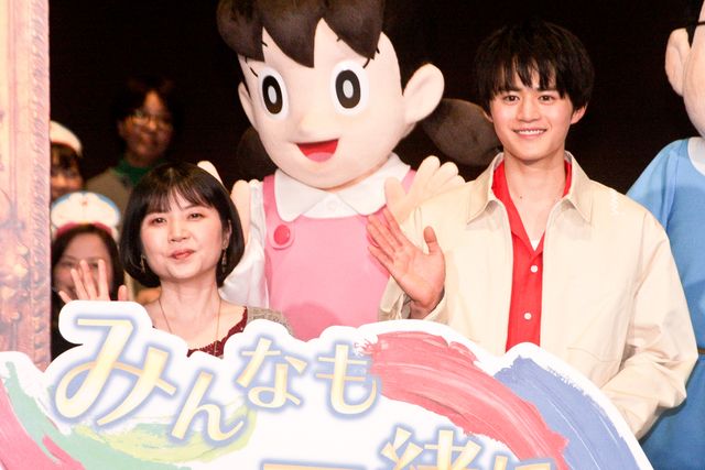鈴鹿央士、のび太と筋トレ希望！藤本美貴、サンドウィッチマンと『映画ドラえもん　のび太の絵世界物語』完成披露（24枚目）