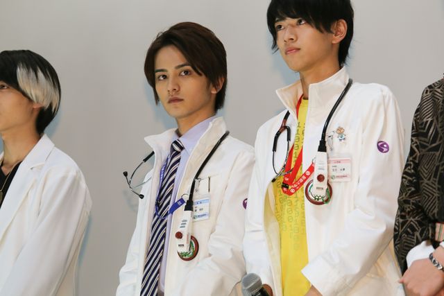 『仮面ライダー平成ジェネレーションズ Dr.パックマン対エグゼイド＆ゴーストwithレジェンドライダー』初日舞台あいさつフォトギャラリー（4枚目）