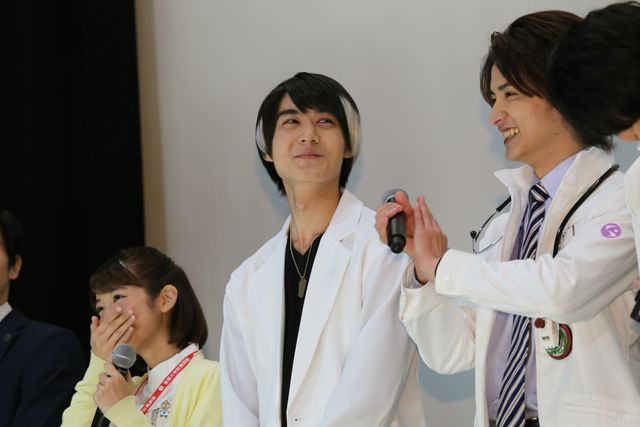 『仮面ライダー平成ジェネレーションズ Dr.パックマン対エグゼイド＆ゴーストwithレジェンドライダー』初日舞台あいさつフォトギャラリー（14枚目）