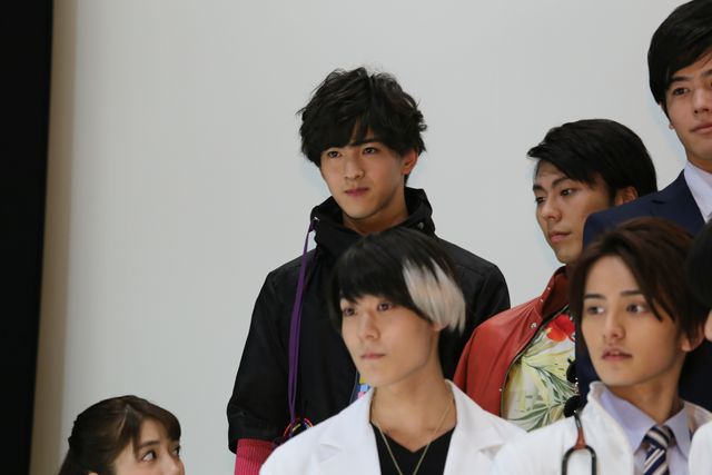 『仮面ライダー平成ジェネレーションズ Dr.パックマン対エグゼイド＆ゴーストwithレジェンドライダー』初日舞台あいさつフォトギャラリー（25枚目）