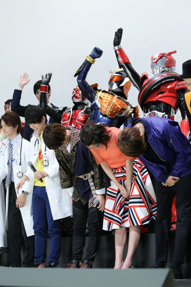 『仮面ライダー平成ジェネレーションズ Dr.パックマン対エグゼイド＆ゴーストwithレジェンドライダー』初日舞台あいさつフォトギャラリー（28枚目）