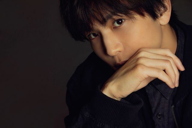 「金魚妻」岩田剛典インタビューカット集：フォトギャラリー