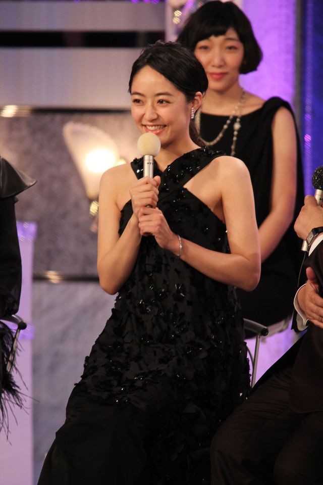 今年の授賞式ファッションの傾向は？華やかに女優陣が競演！【第38回日本アカデミー賞】フォトギャラリー（2枚目）