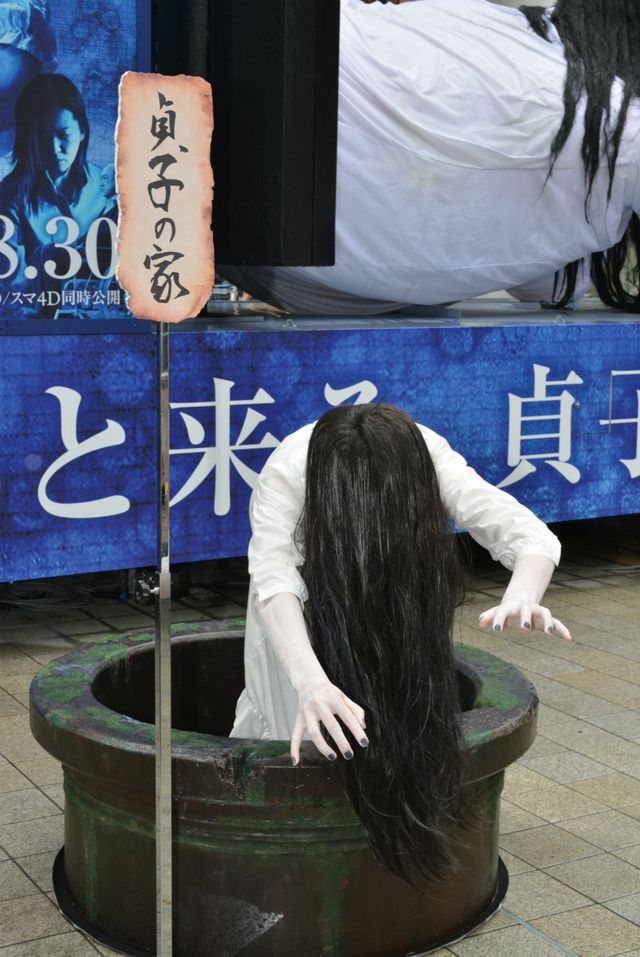 ゆるキャラ疑惑!?　の貞子、泣き出す赤ん坊の姿を見て最恐ヒロインに自信!?　画像ギャラリー（5枚目）