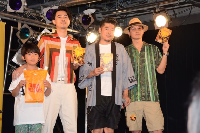 井浦新がサプライズ登場！『ニワトリ★スター』ブルーレイ＆DVD発売記念トークイベント（14枚目）