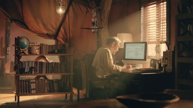 庵野秀明×妻夫木聡「大人エレベーター」新CM（9枚目）