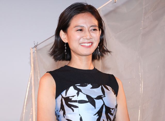 新津ちせ、落書きシーンはドキドキ！『ミセス・ノイズィ』完成披露舞台あいさつ（2枚目）