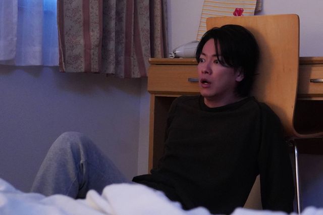 佐藤健、驚がくの表情！「ほんとにあった怖い話20周年スペシャル」場面カット（3枚目）